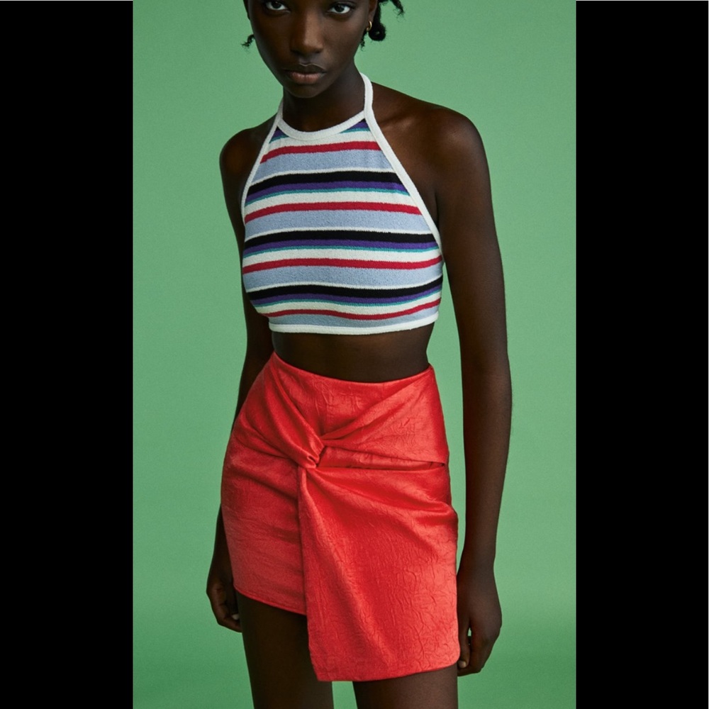 Knotted satin skirt